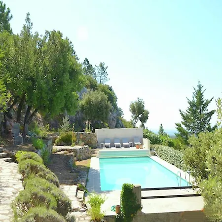 Villa With Private Pool In Tourtour